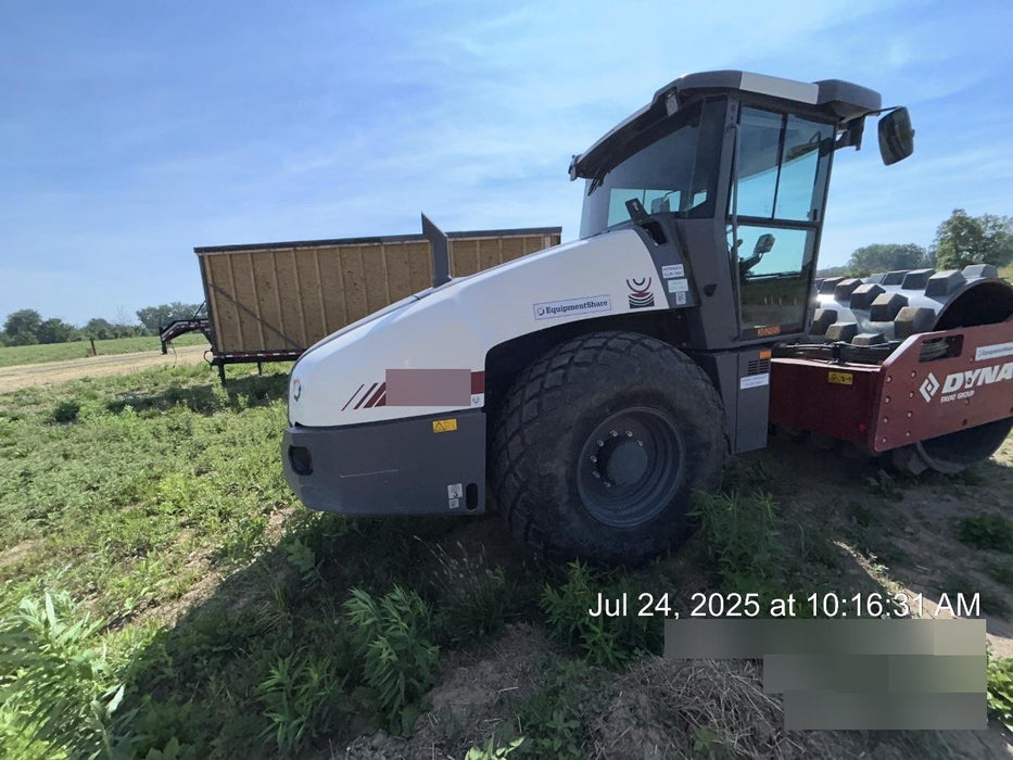 2023 DYNAPAC CA2500D