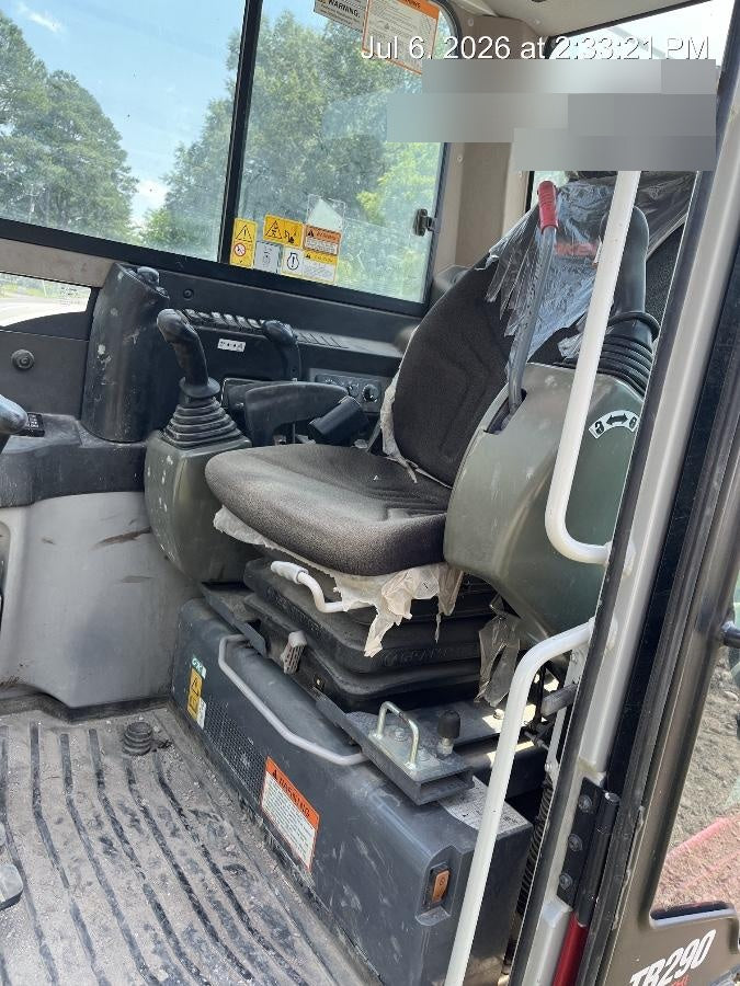 2022 TAKEUCHI TB290-CR