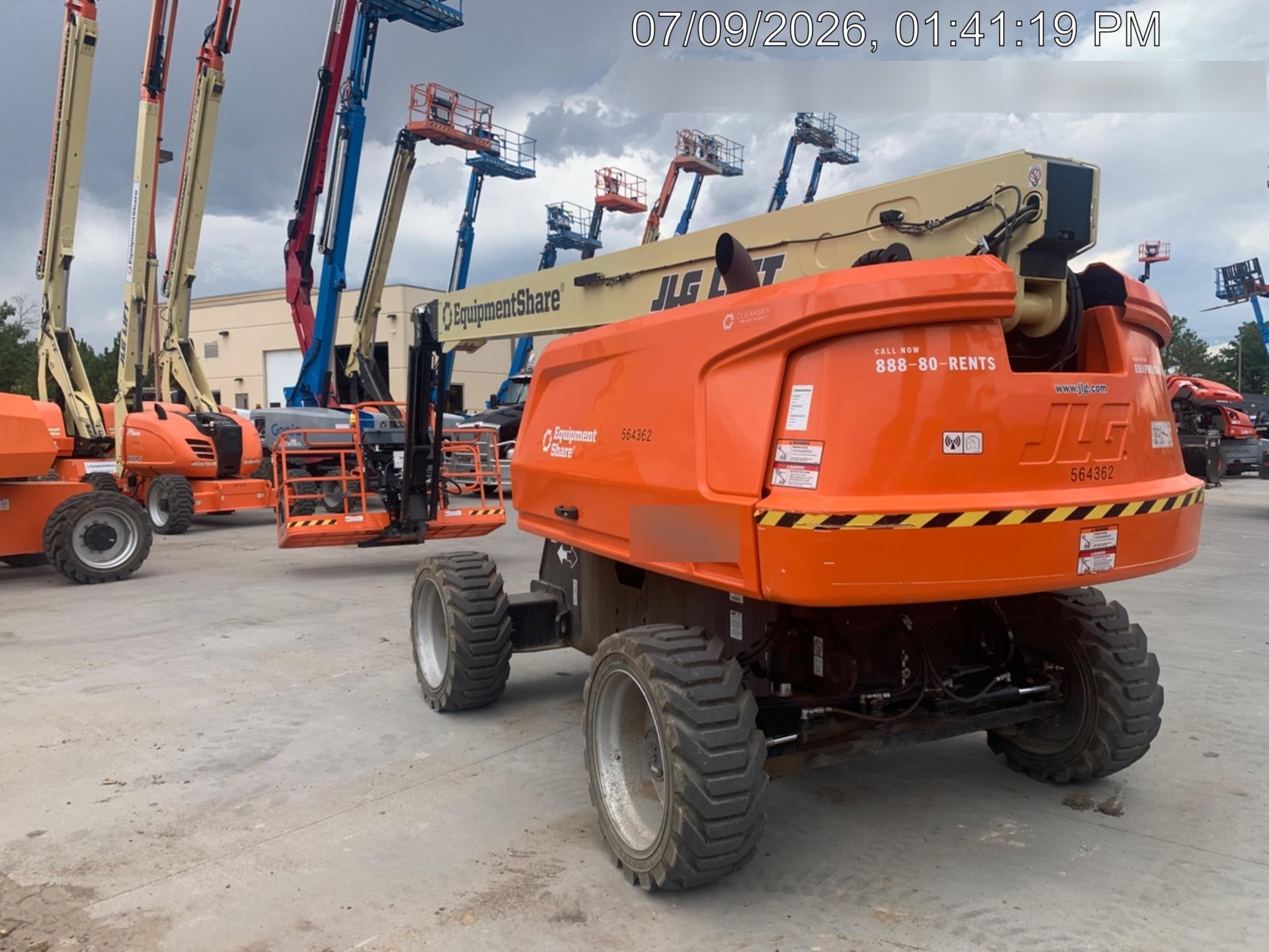 2025 JLG 660SJ