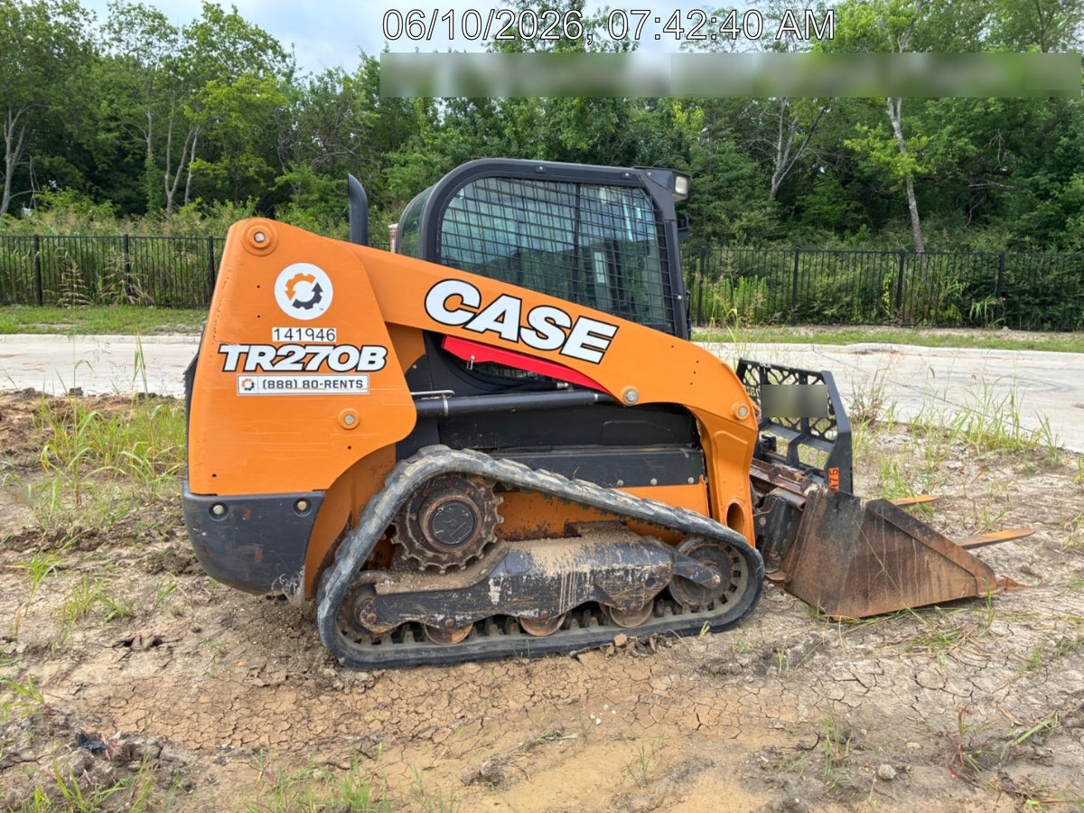 2021 CASE TR270B