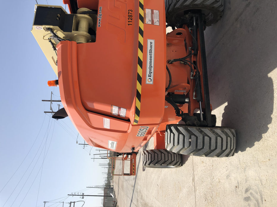 2020 JLG 660SJ