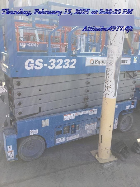 2020 Genie GS-3232 Standard, Folding half height swing gate