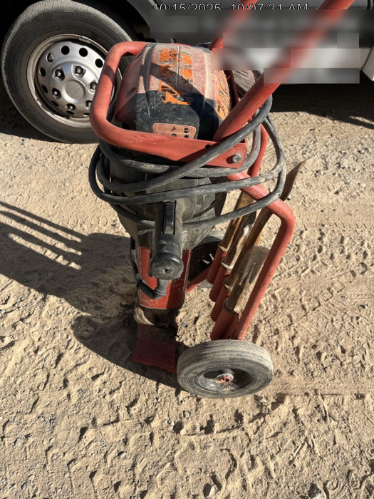 2020 HILTI TE 3000-AVR