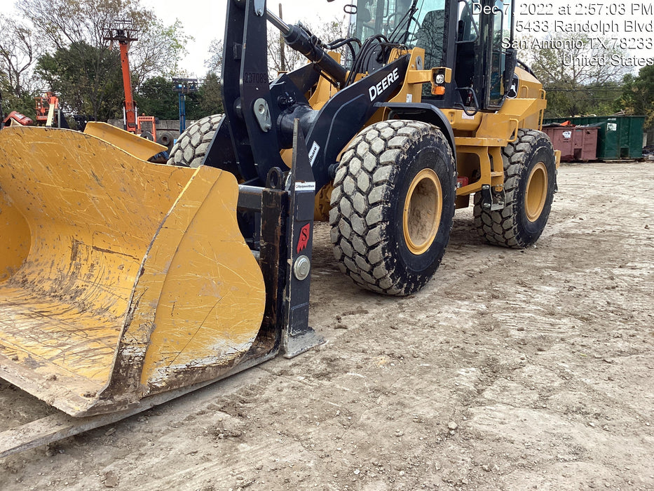 2022 SOLESBEE 96" Loader Fork Carriage - Solesbee