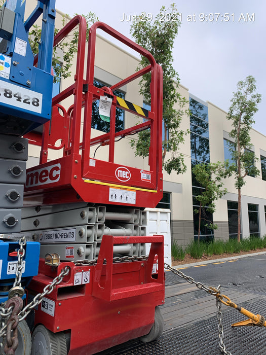 2020 MEC 1330SE Solid NM Tires, Steel Swing out Doors, LCS, Beacon, 900W Inverter