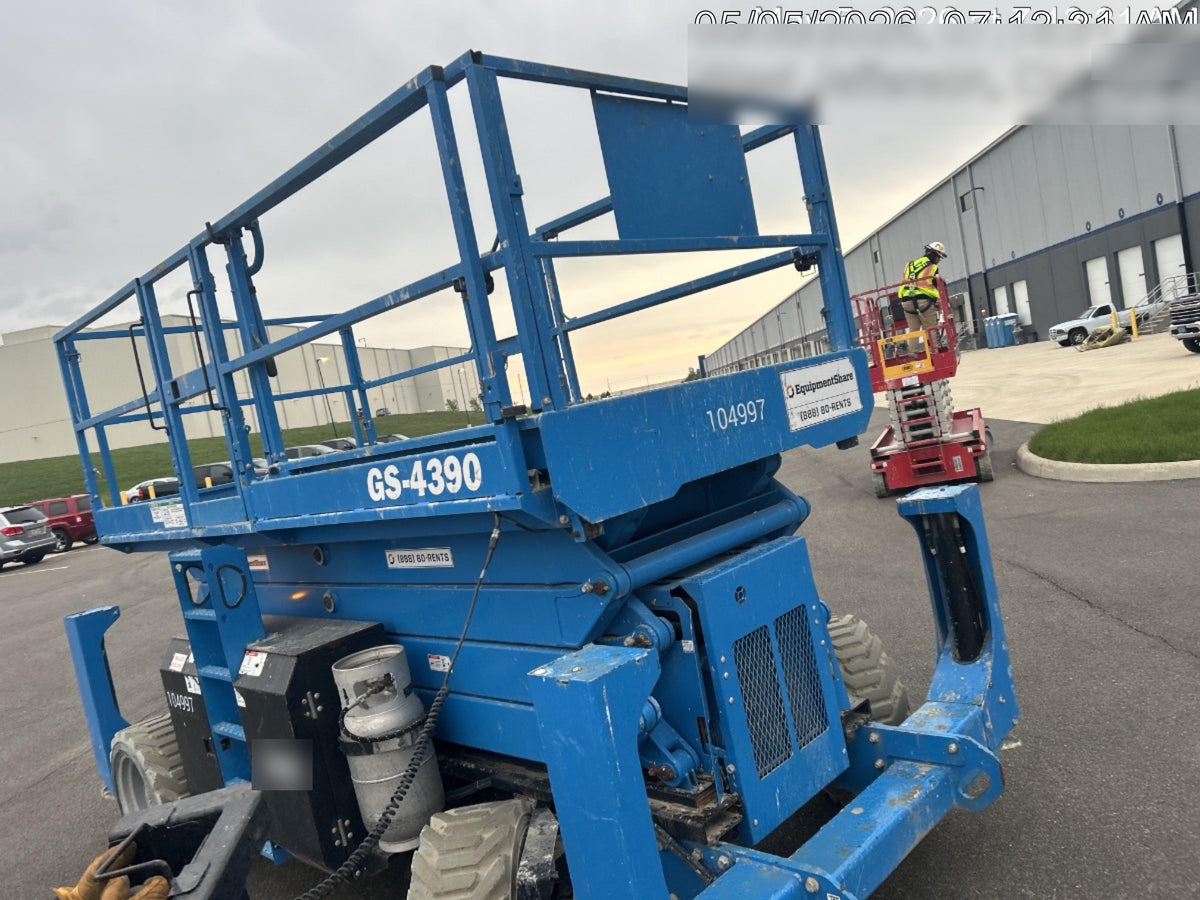 2020 GENIE GS-4390 RT