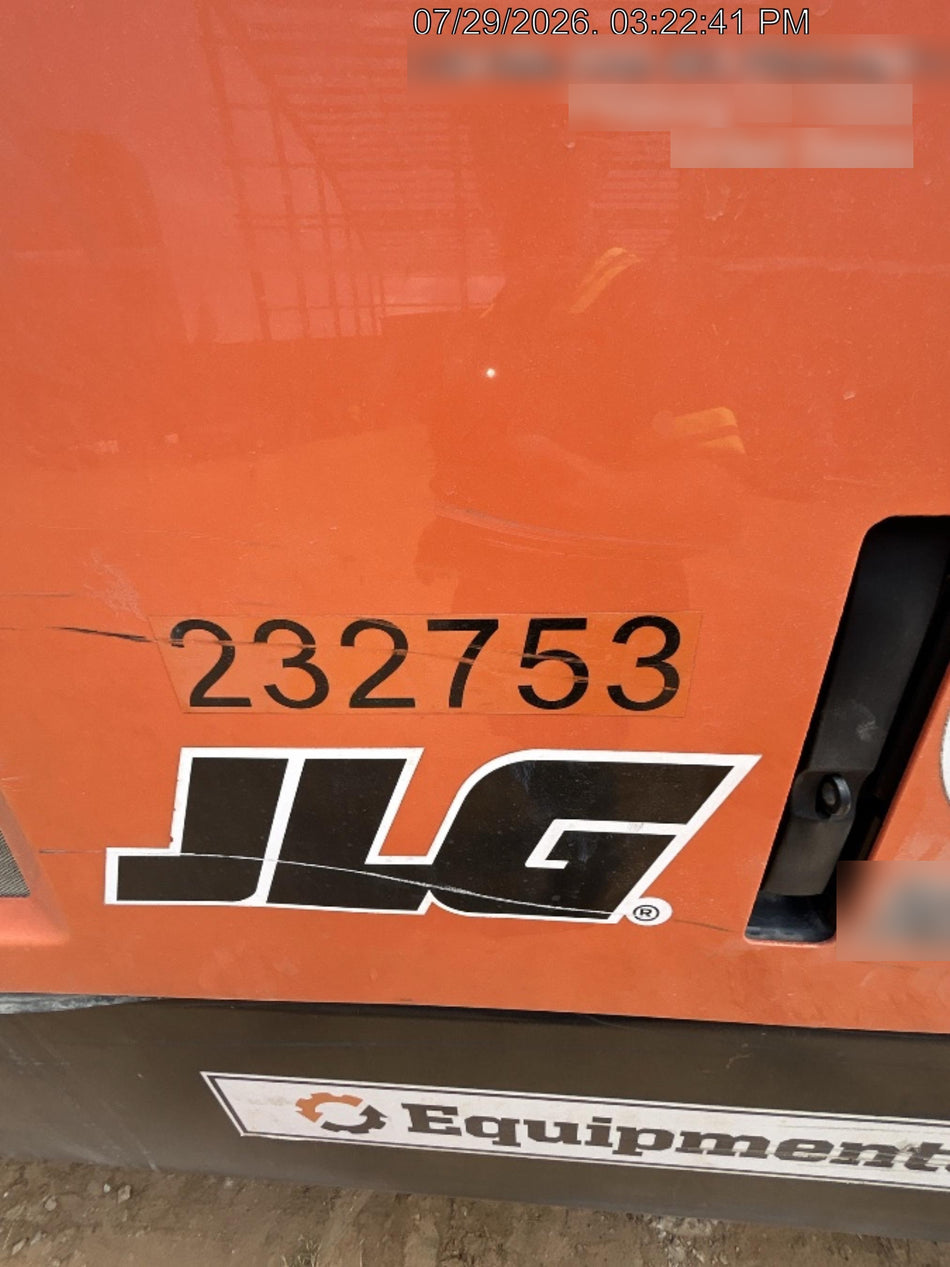 2022 JLG 1075