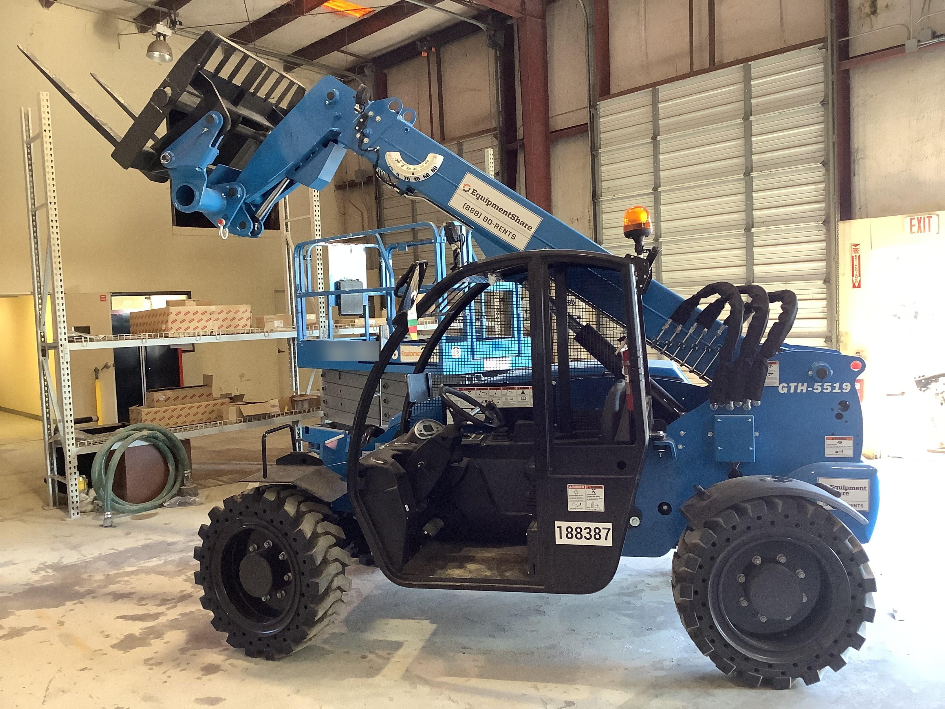 2021 GENIE GTH-5519