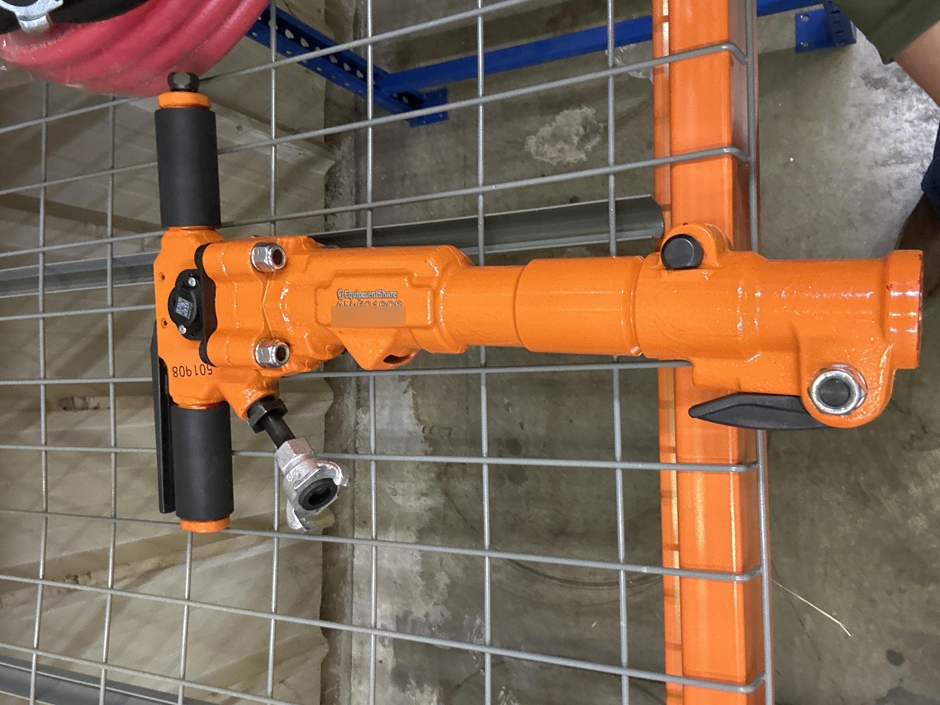 2024 MICHIGAN PNEUMATIC ES-TPB30-1-TRACKER