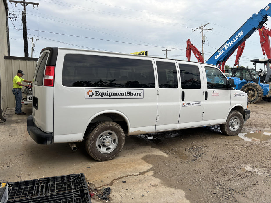 2023 CHEVROLET Express Van - Rental