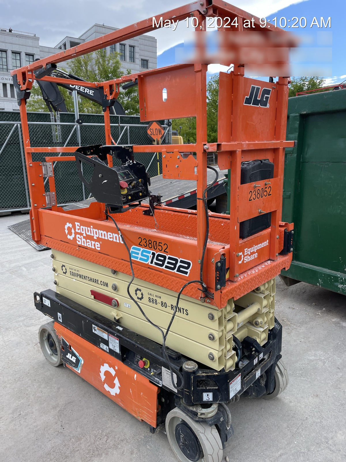 2022 JLG ES1932