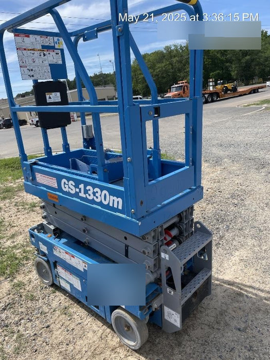 2021 GENIE GS-1330m