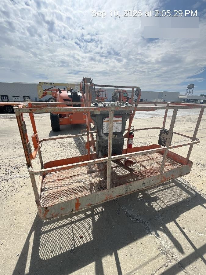 2019 JLG 600AJ