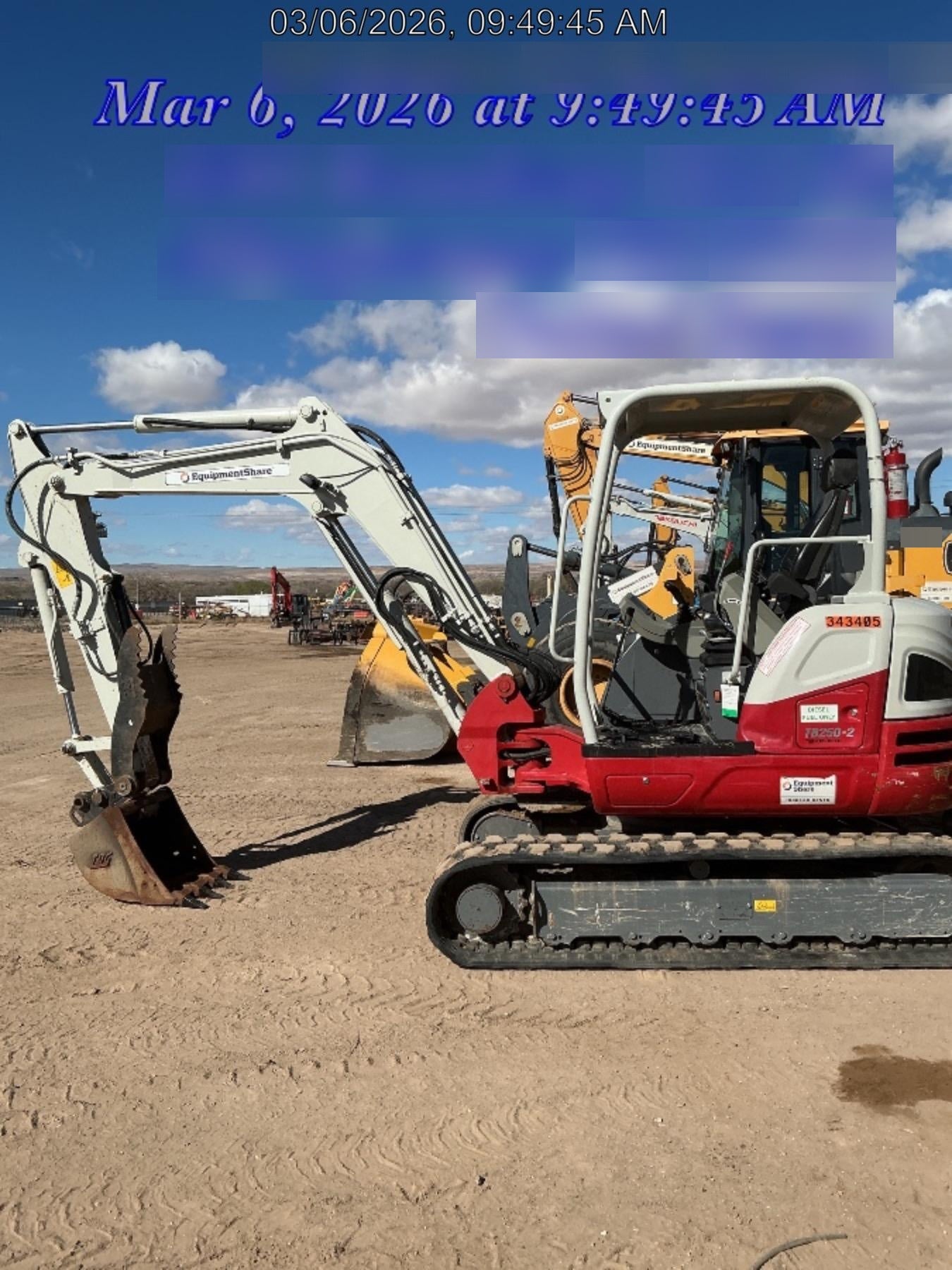 2023 TAKEUCHI TB250-2R