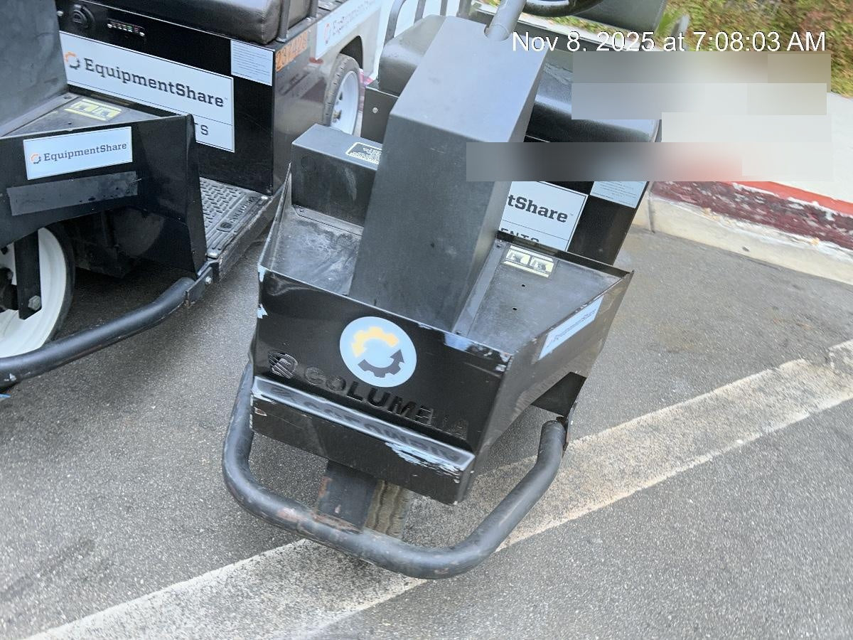 2021 Expeditor Expeditor 3 wheel Expeditor, Steering Wheel, Solid Non marketing tires, Ball Hitch, Front bumper, Painted Black