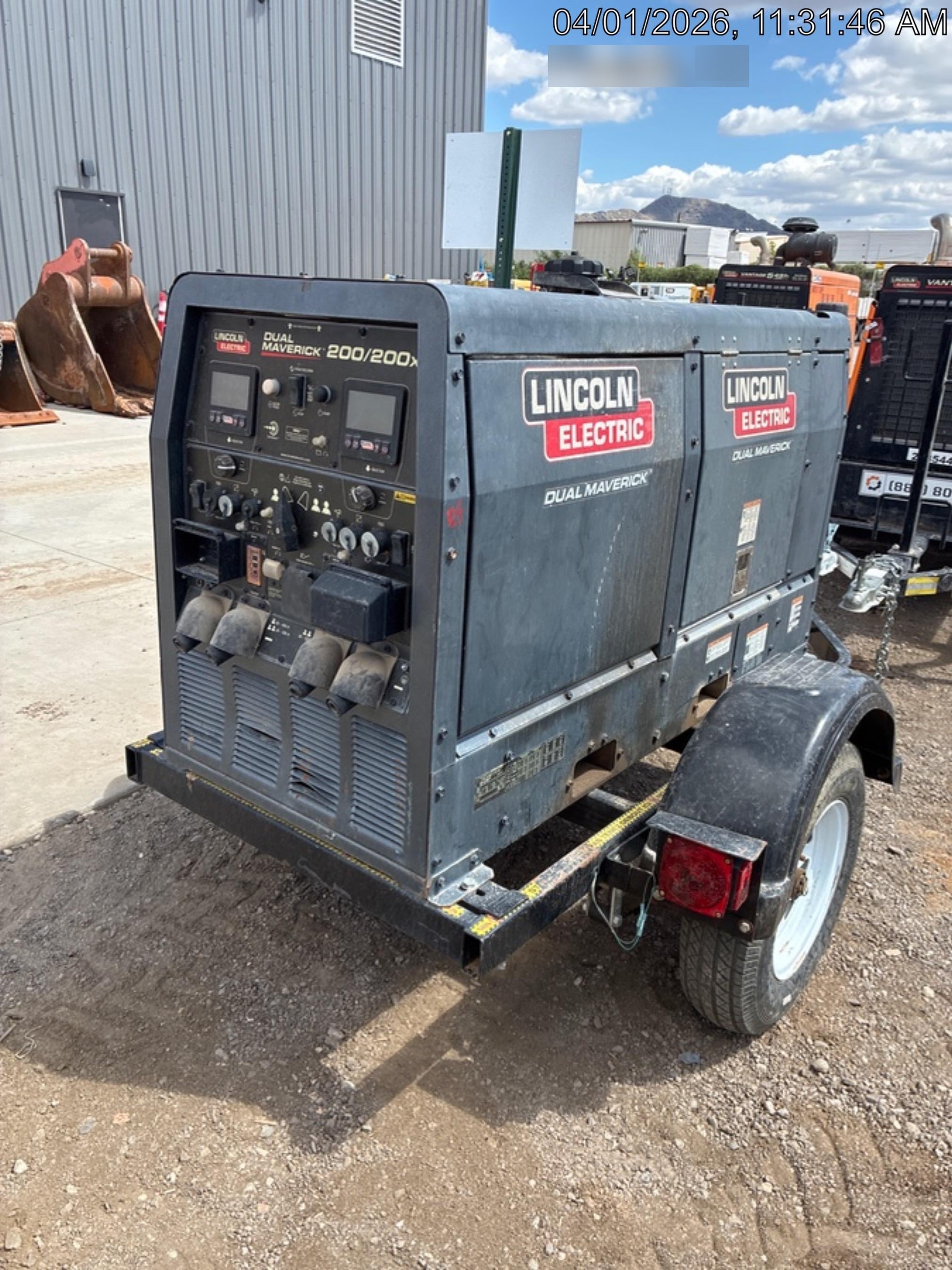 2021 LINCOLN ELECTRIC Dual Maverick 200/200X