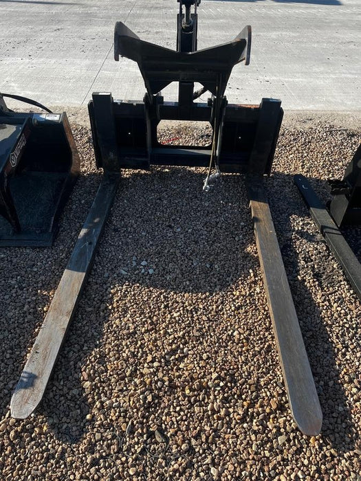 2025 BLUE DIAMOND 106012