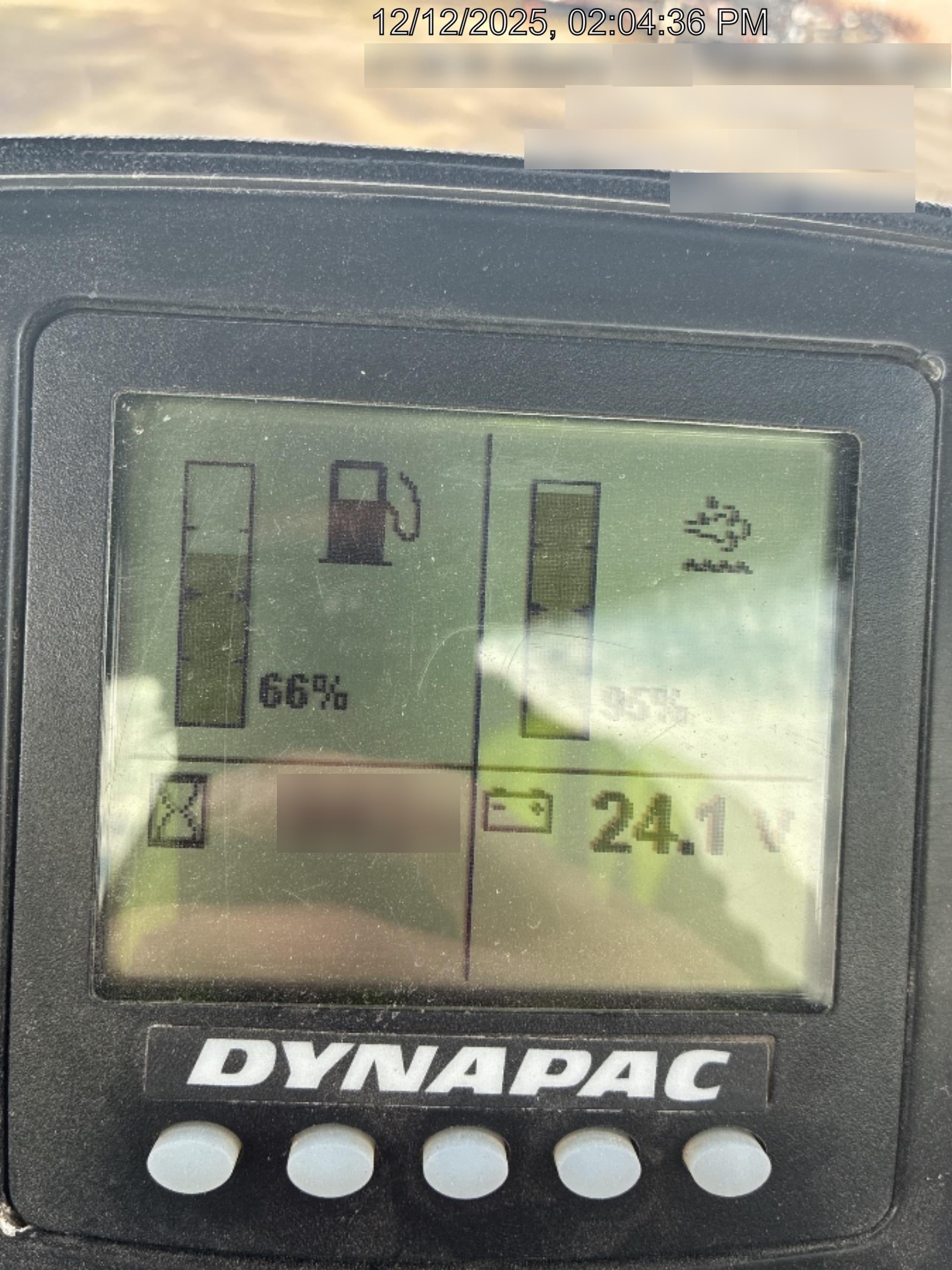 2023 DYNAPAC CA2500D