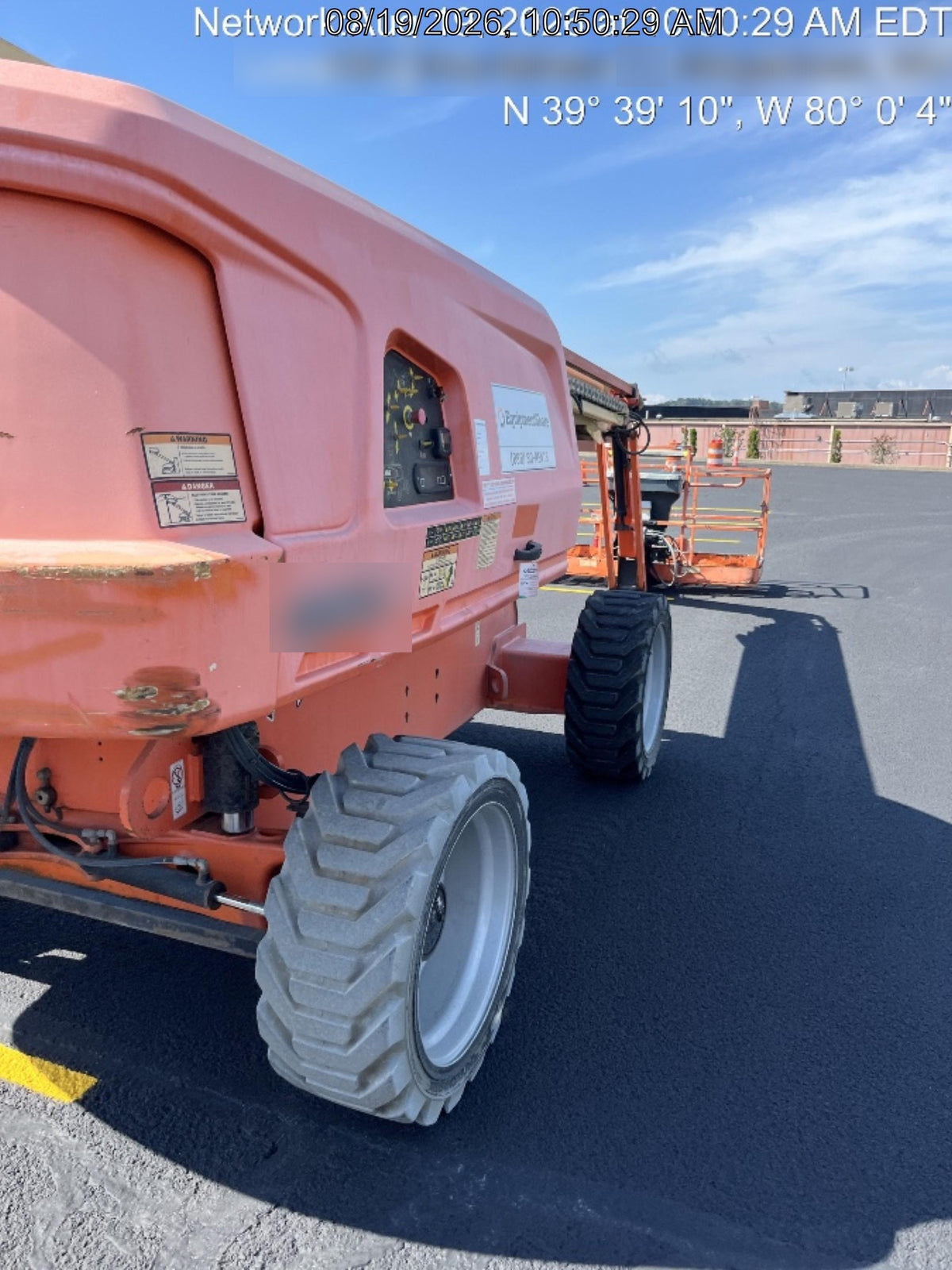2018 JLG 660SJ