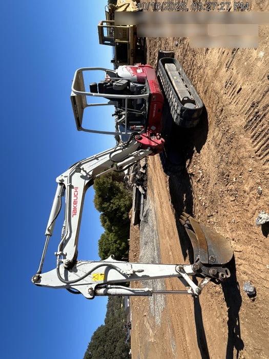 2020 TAKEUCHI TB250-2