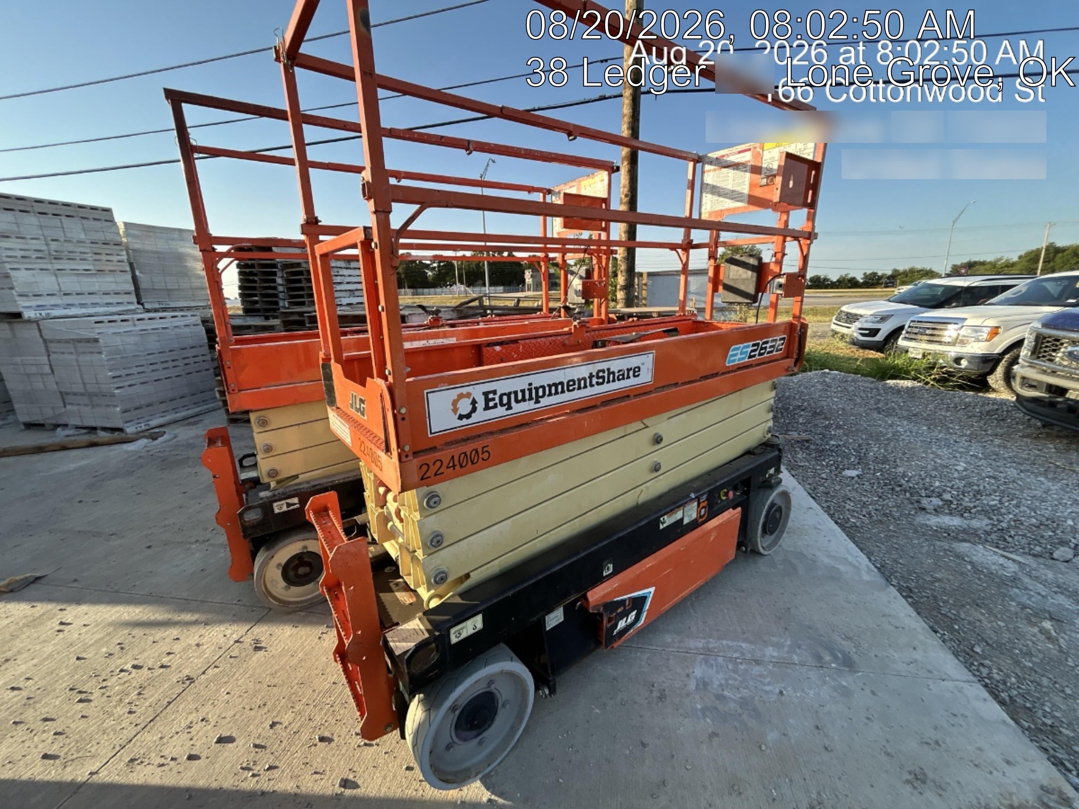 2022 JLG ES2632