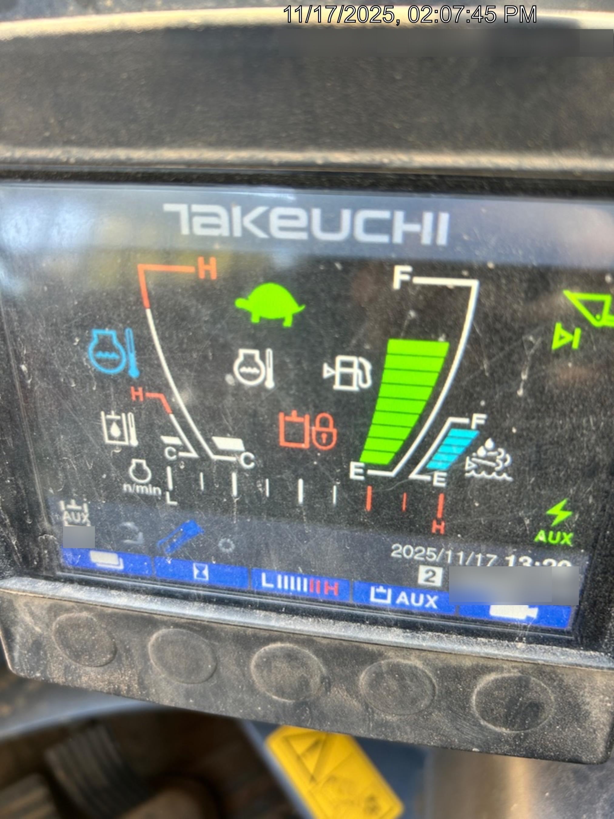 2022 TAKEUCHI TL12R2-R