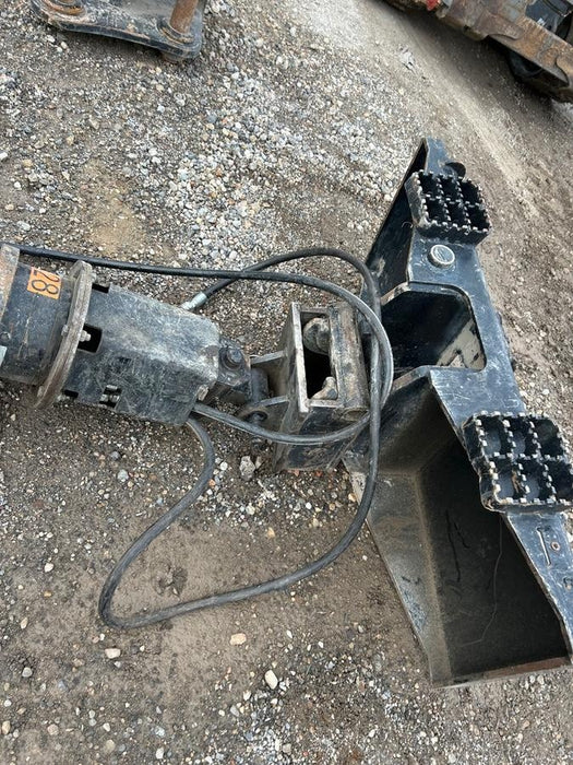 2021 TAKEUCHI Auger Drive - Takeuchi