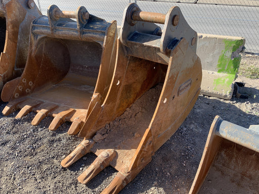 2020 DOOSAN 24" Bucket-Doosan