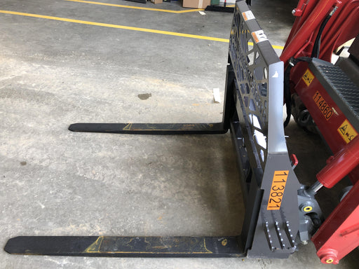 2020 PALADIN 48" Pallet Forks - Paladin