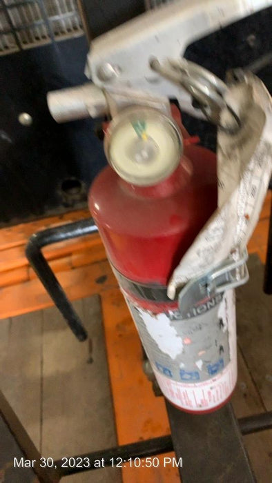 2021 Lincoln Electric Vantage 322 Vantage 322 Ready Pak 3 w/ Decals, ORANGE (includes trailer, cable rack, fender light kit) NO Telematics