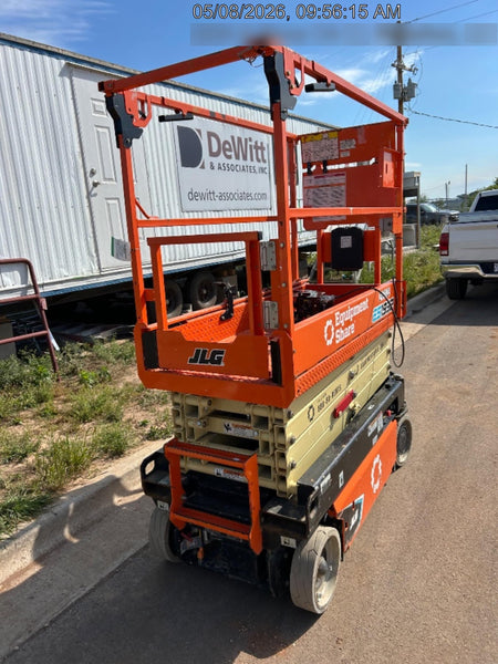 2023 JLG ES1932