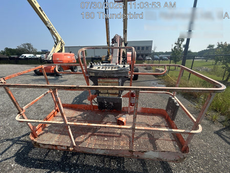 2019 JLG 660SJ