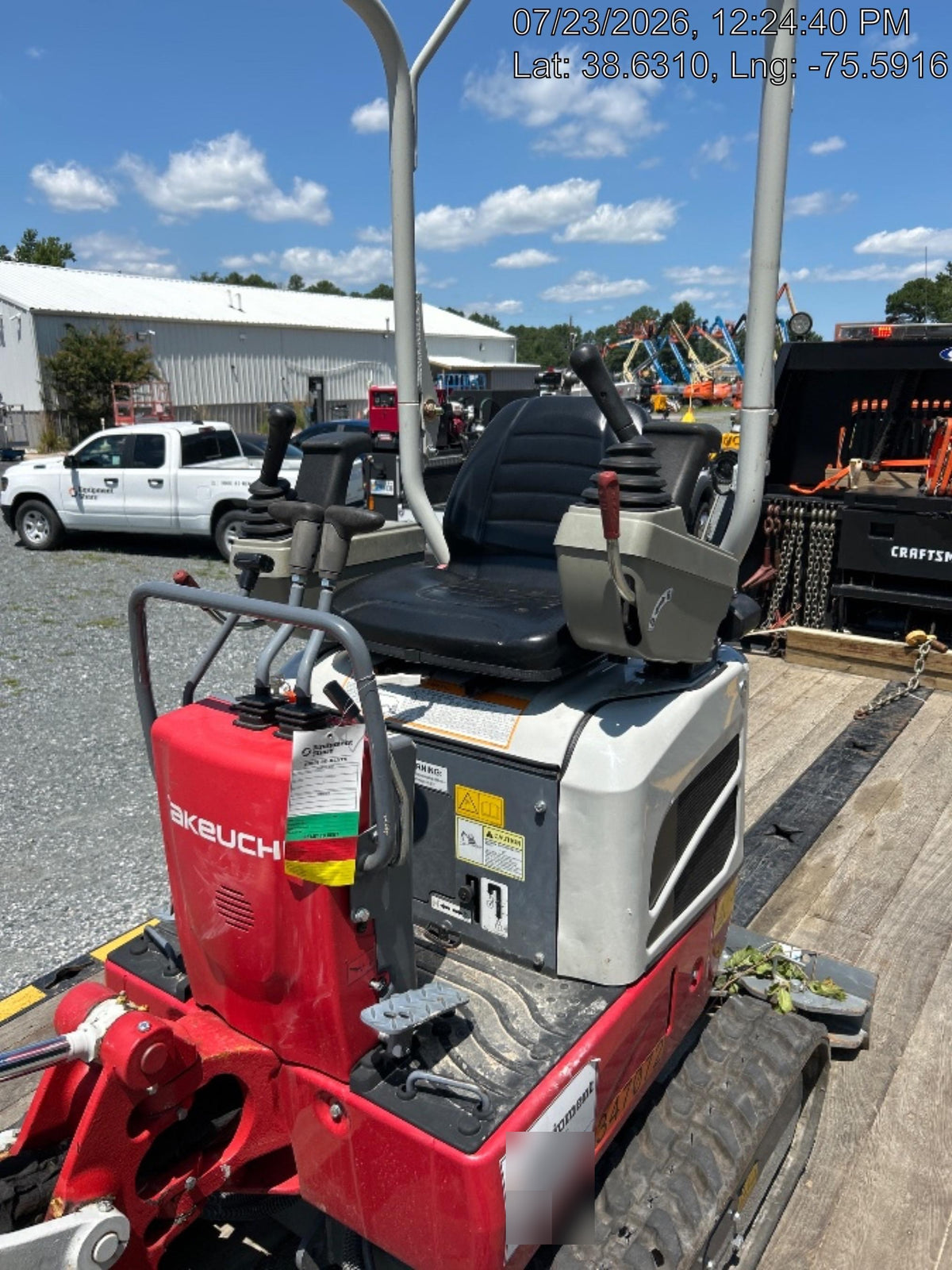 2023 TAKEUCHI TB210R