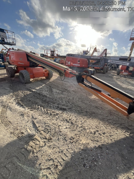 2022 JLG 660SJ