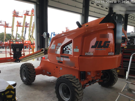 2019 JLG 400S