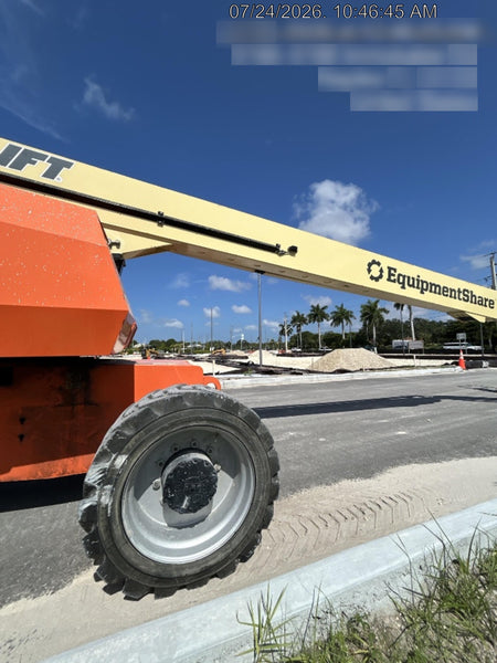 2022 JLG 860SJ