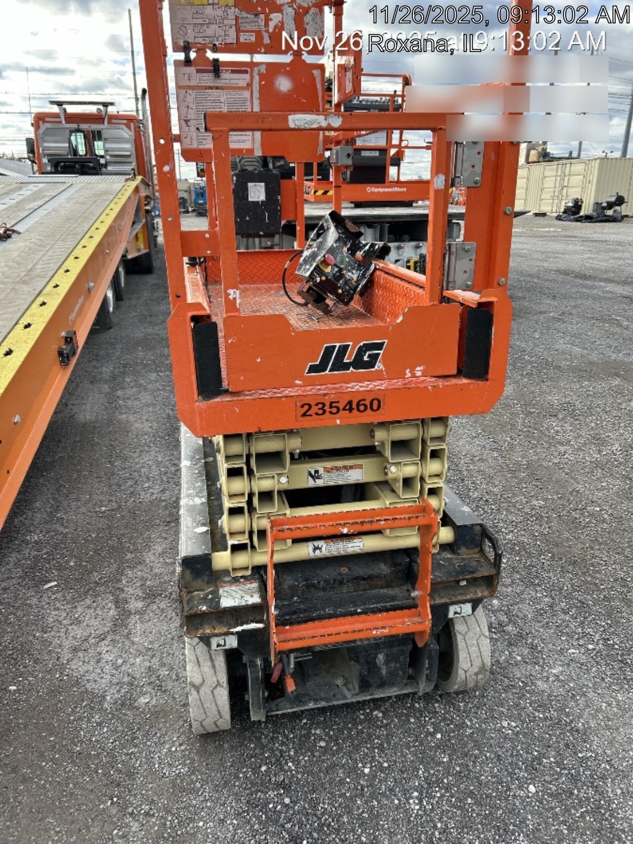 2022 JLG ES1932