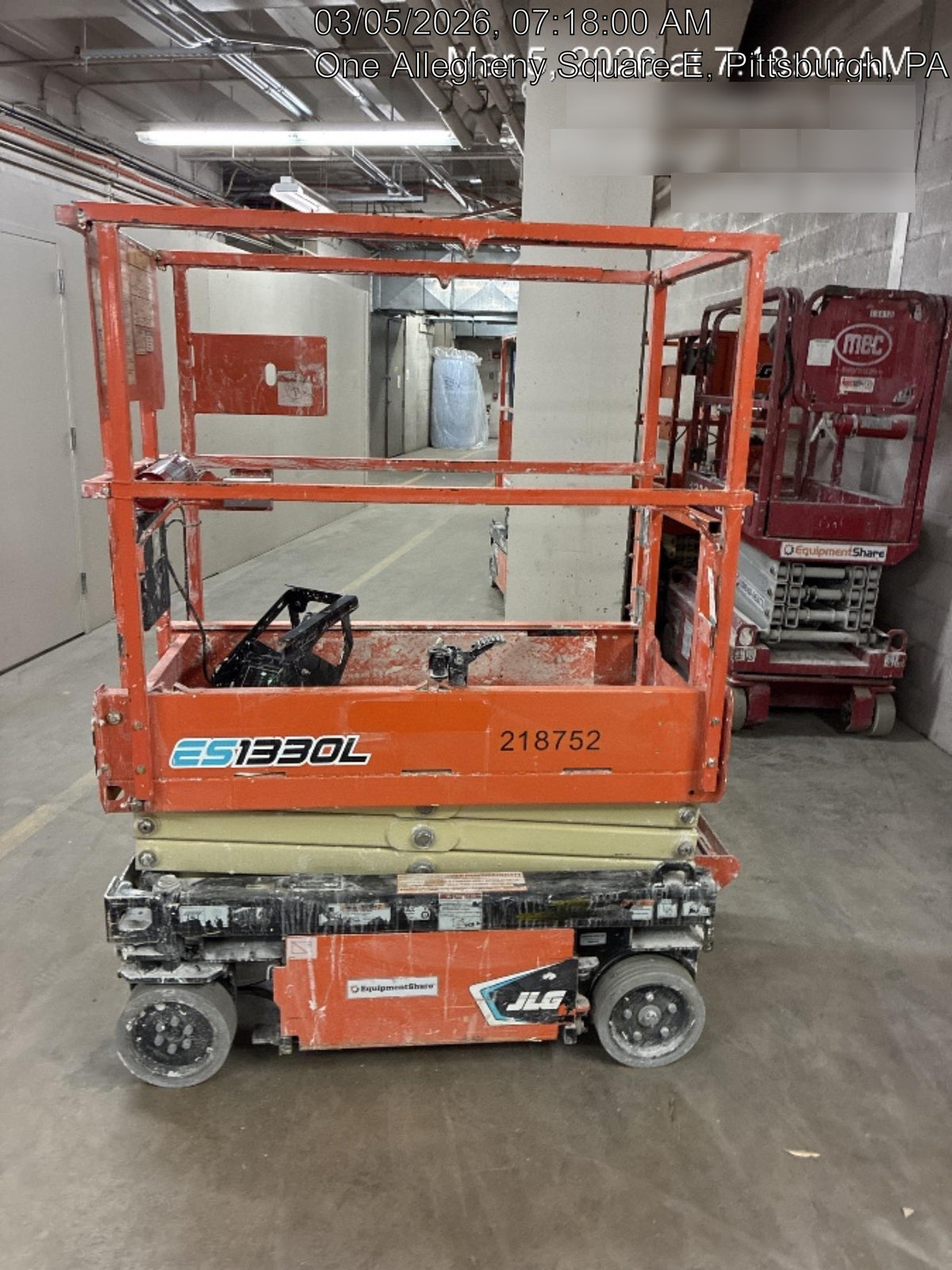 2022 JLG ES1330L