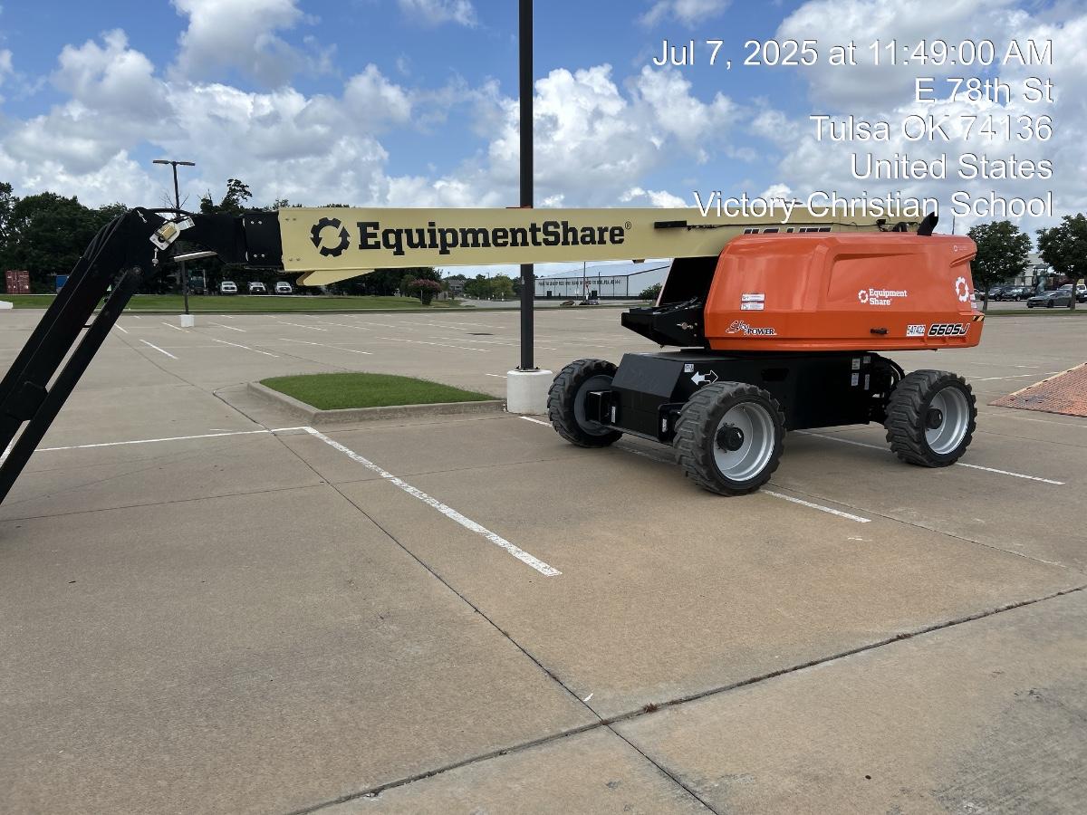 2025 JLG 660SJ