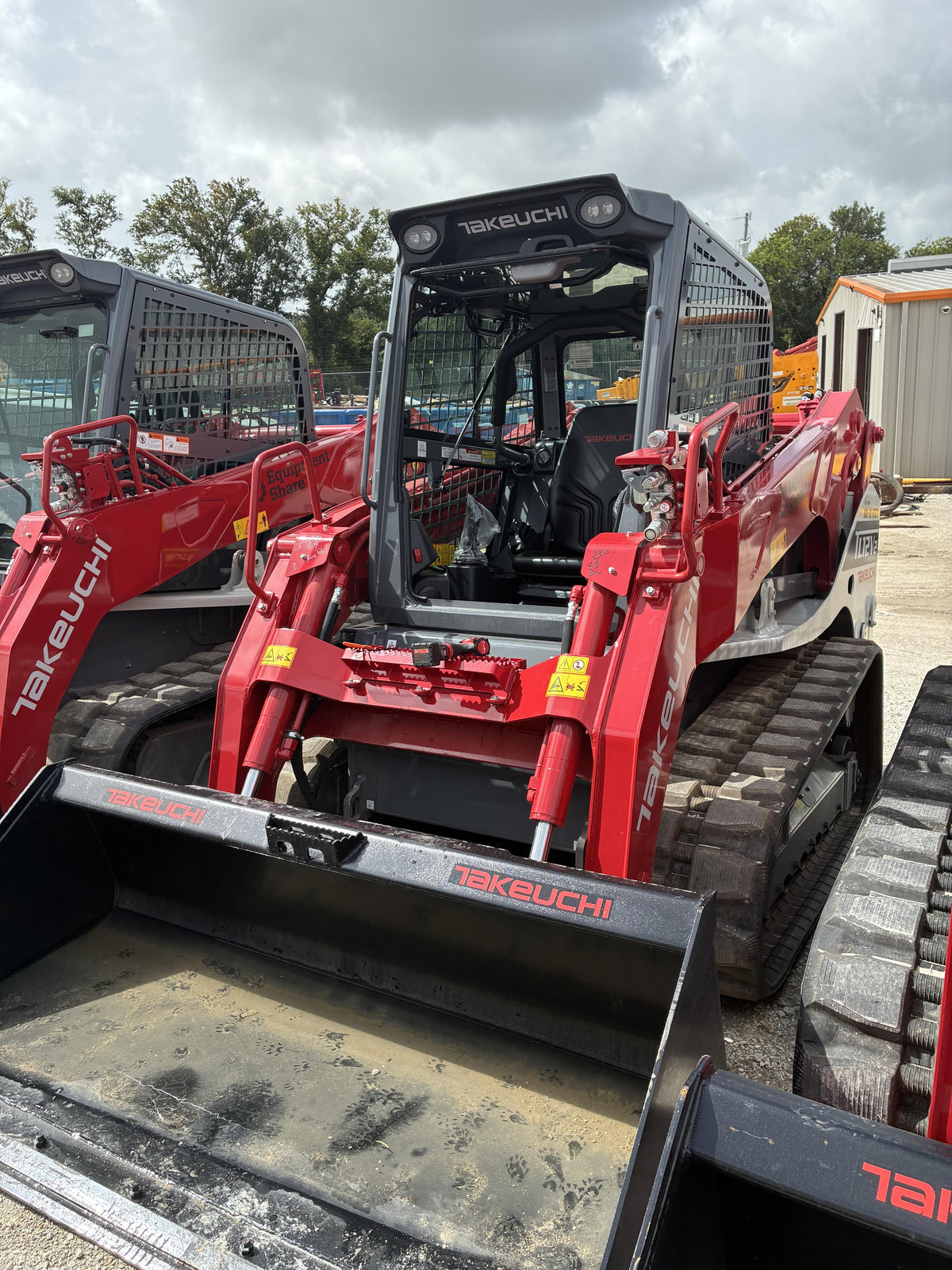 2026 TAKEUCHI TL12V2-CR
