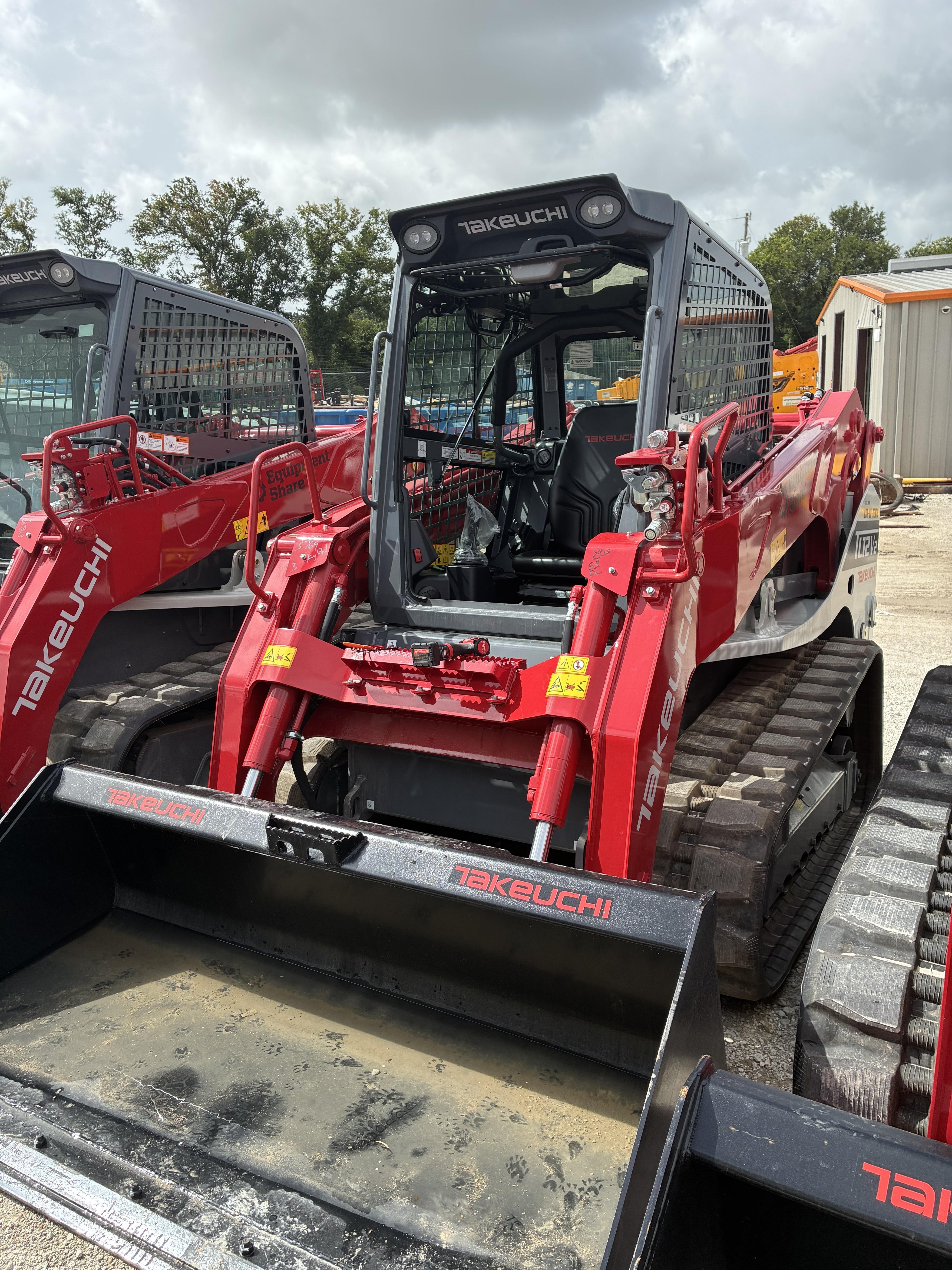 2026 TAKEUCHI TL12V2-CR