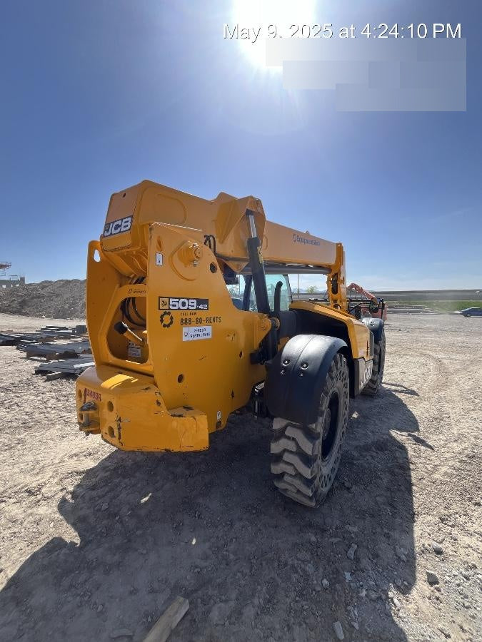 2023 JCB 509-42
