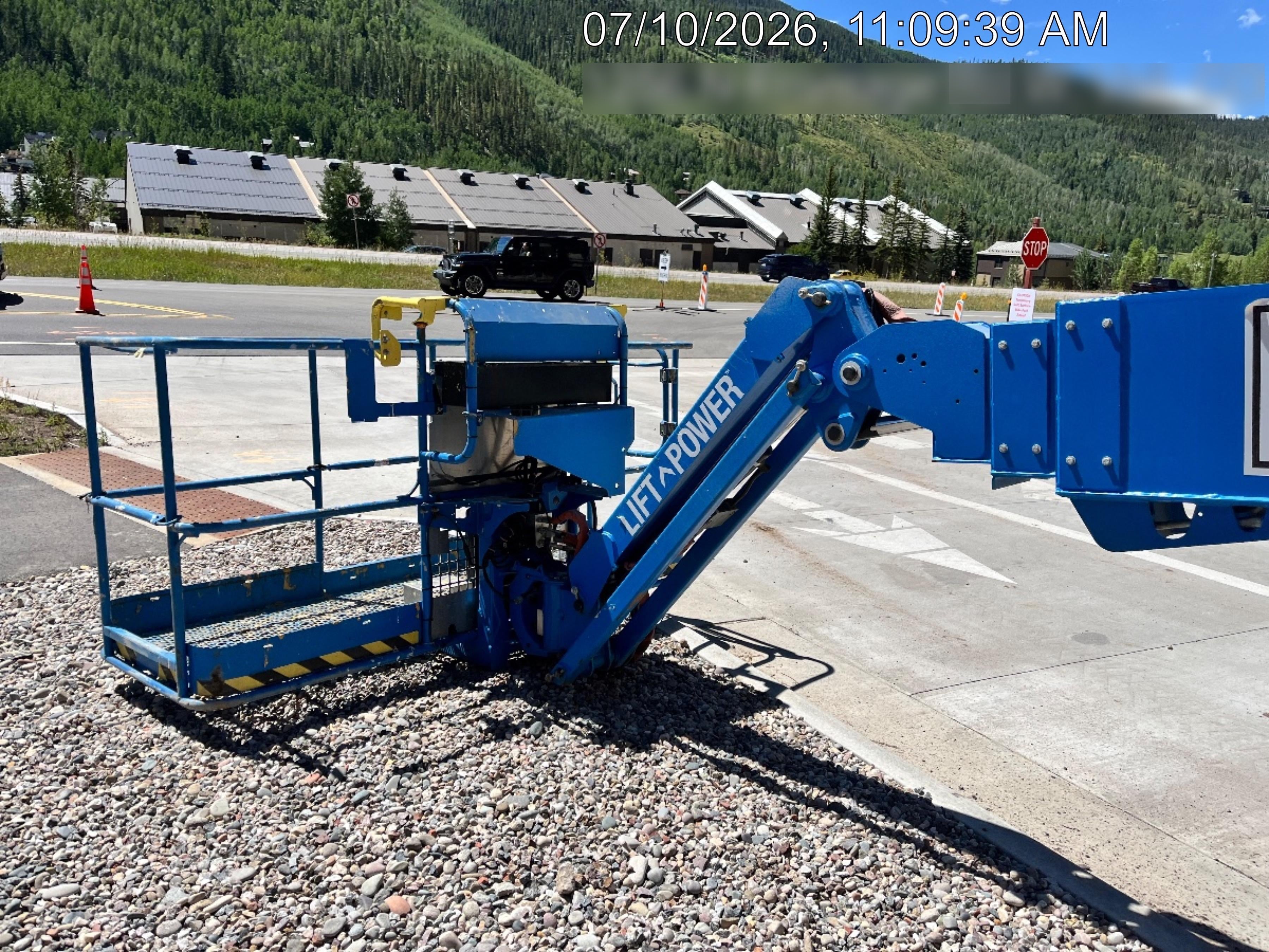 2023 GENIE S-85 XC