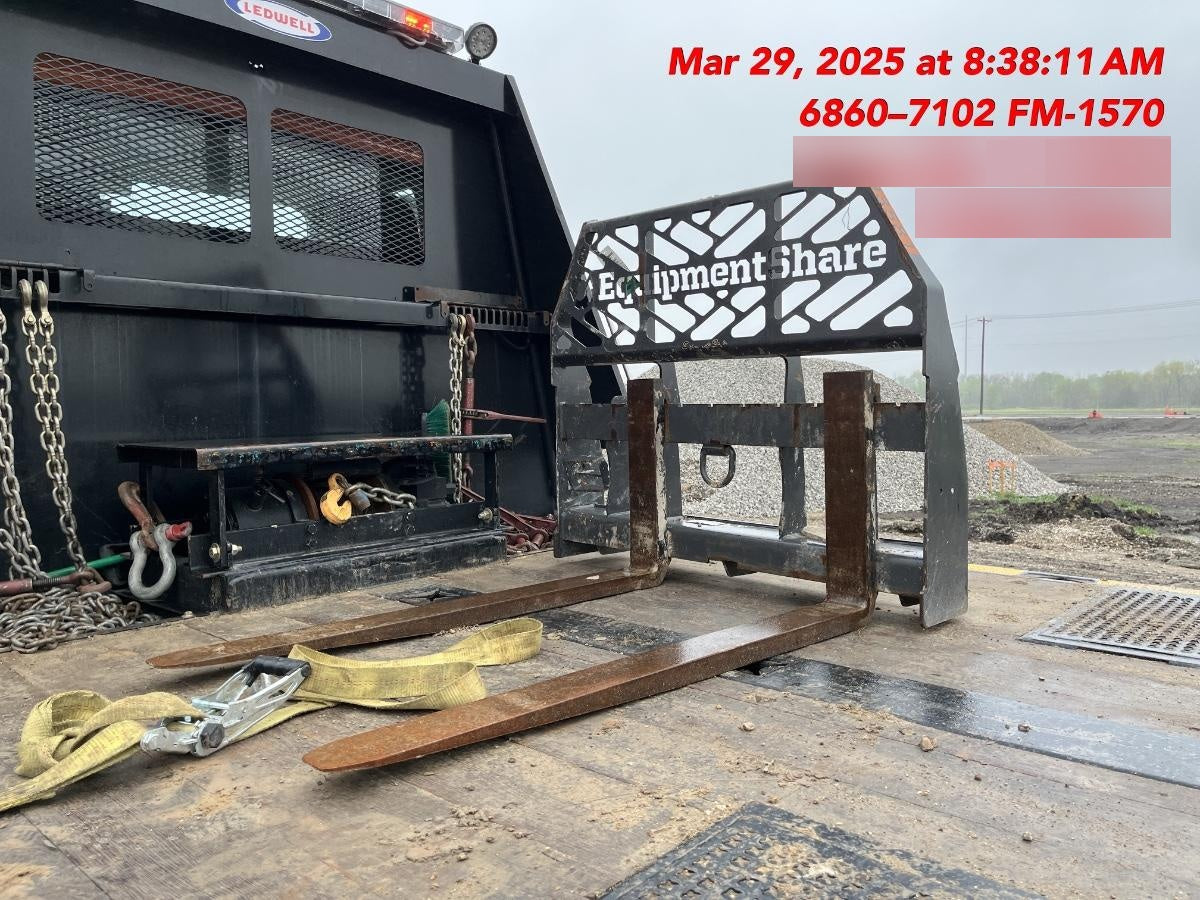 2024 PALADIN 48" Pallet Forks - Paladin