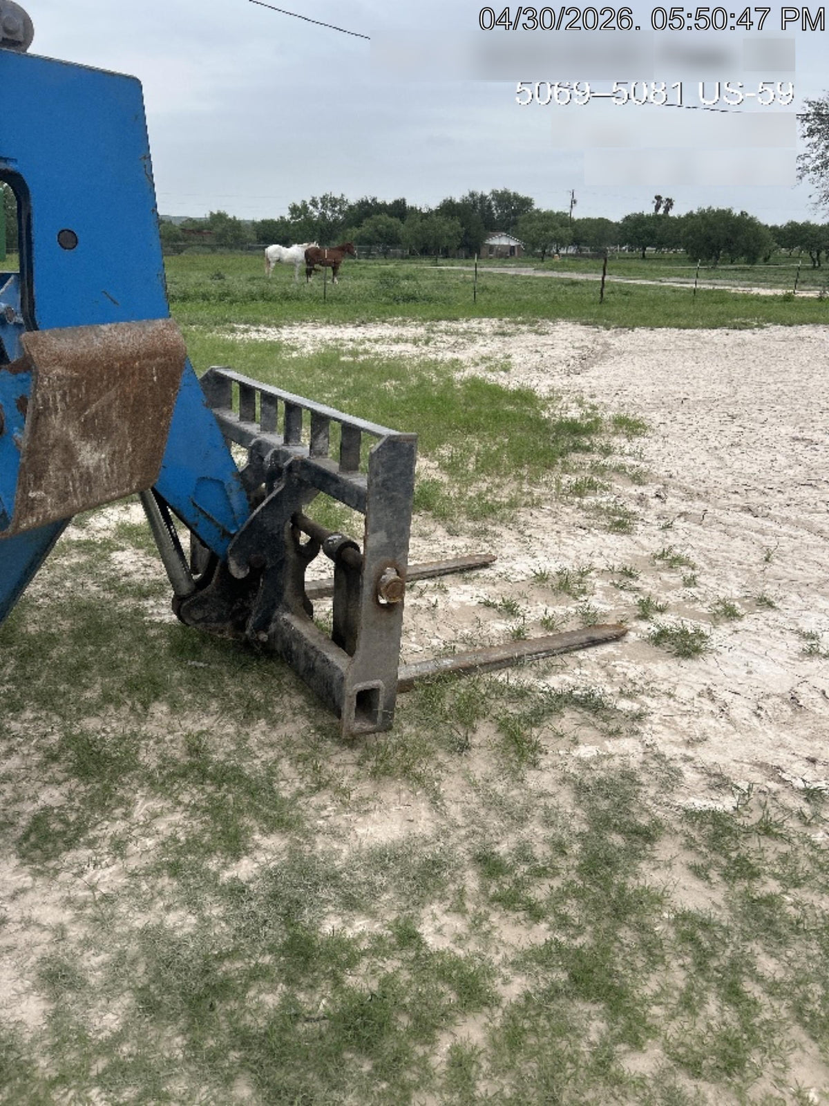 2017 GENIE GTH-1056