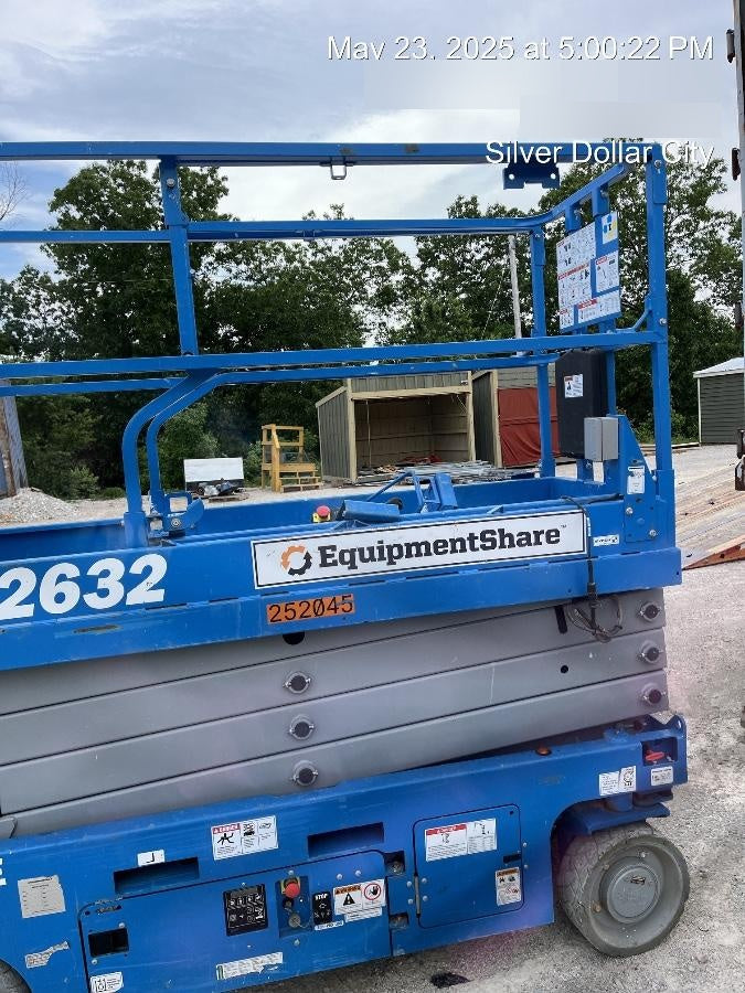 2022 GENIE GS-2632