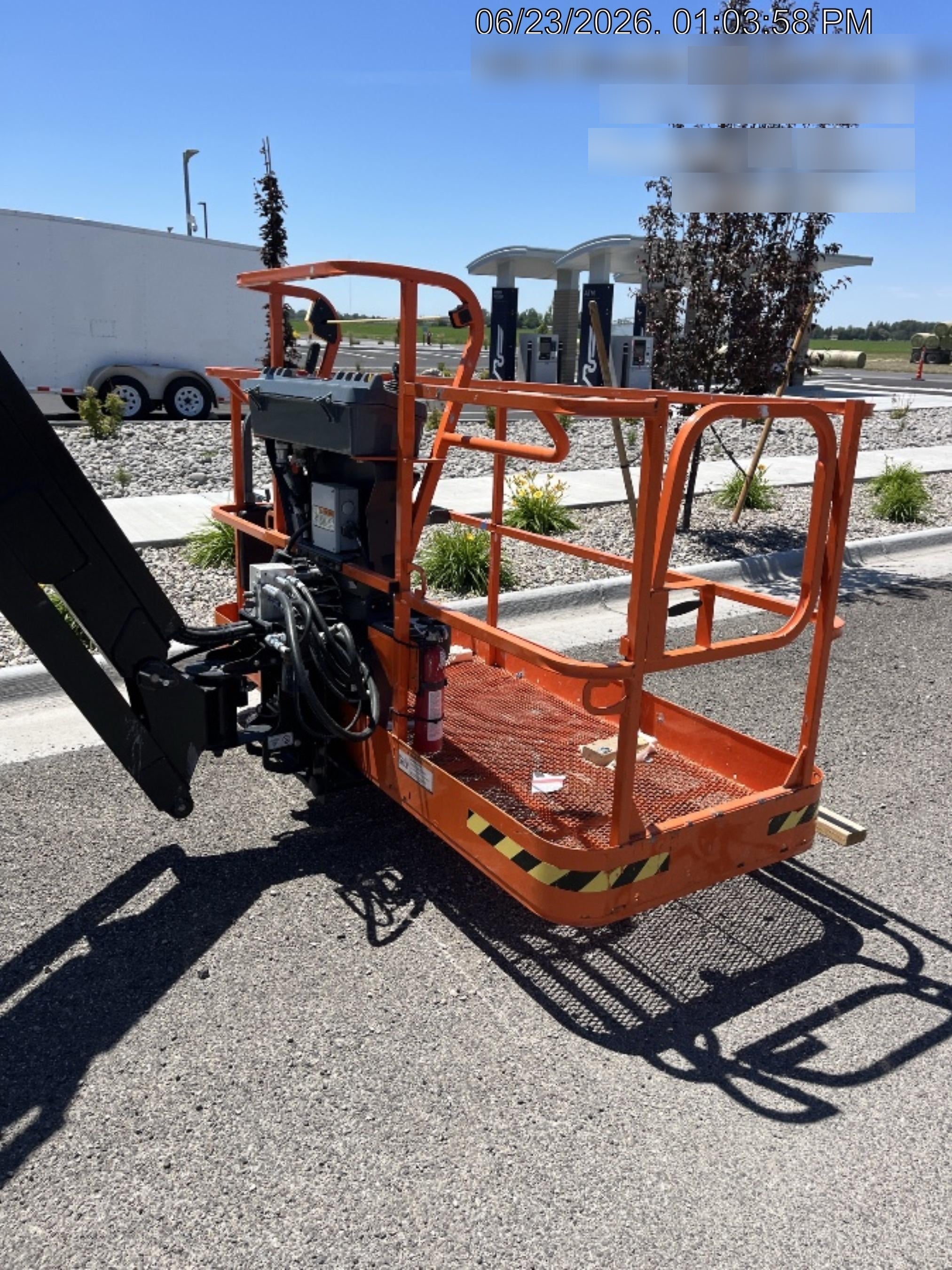 2024 JLG 660SJ