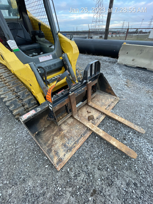 2020 BOBCAT 48" Pallet Forks - Bobcat
