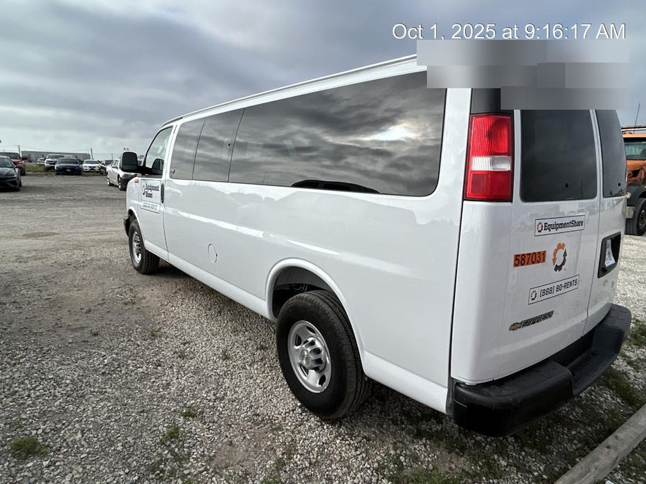 2025 CHEVROLET Express Van - Rental