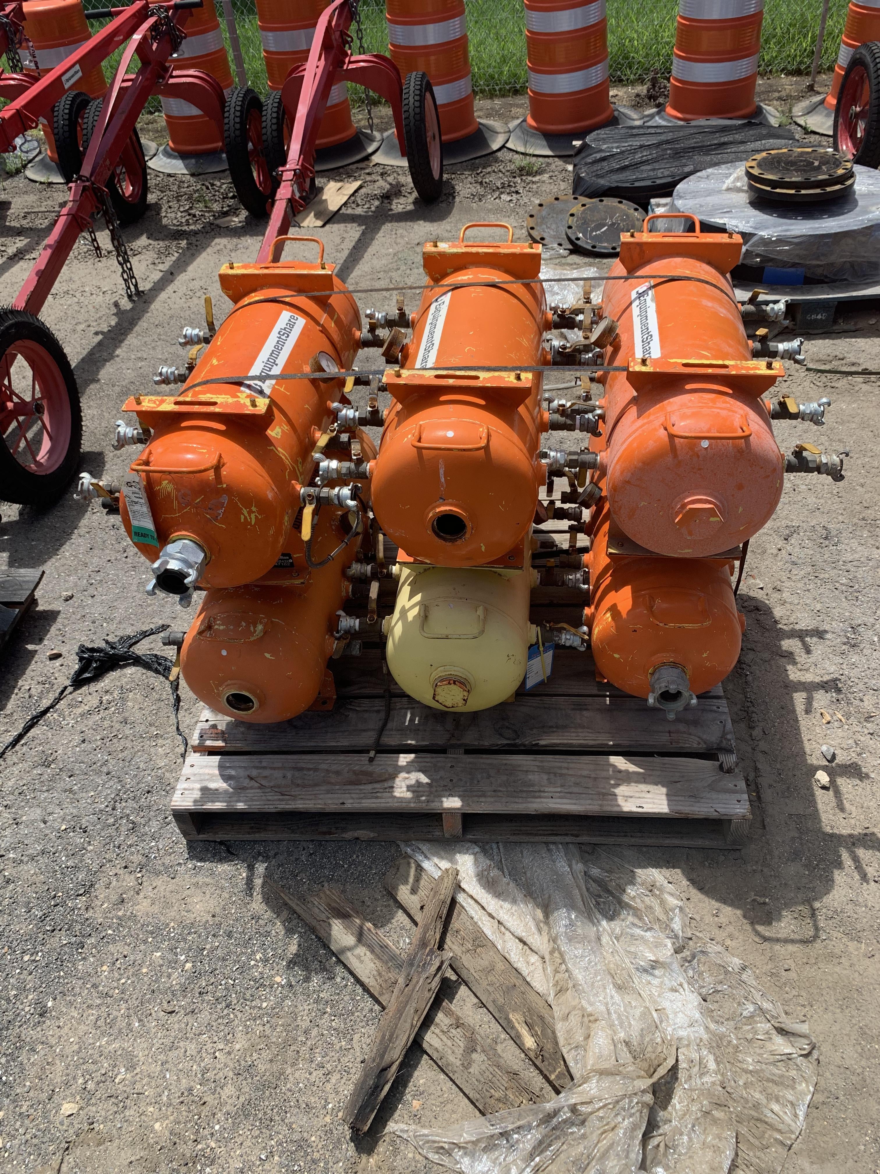 2022 MICHIGAN PNEUMATIC HV-15G-8P-ES-TRACKER